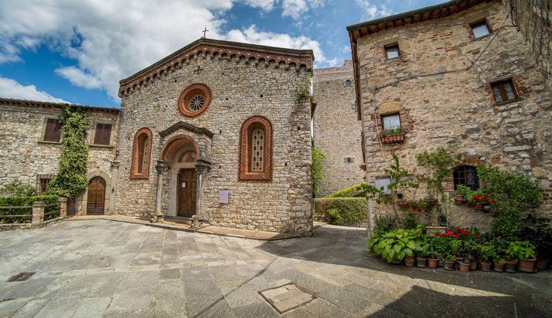 Gaiole in Chianti — home of Castello di Brolio, Castello di Ama, and Badia a Coltibuono